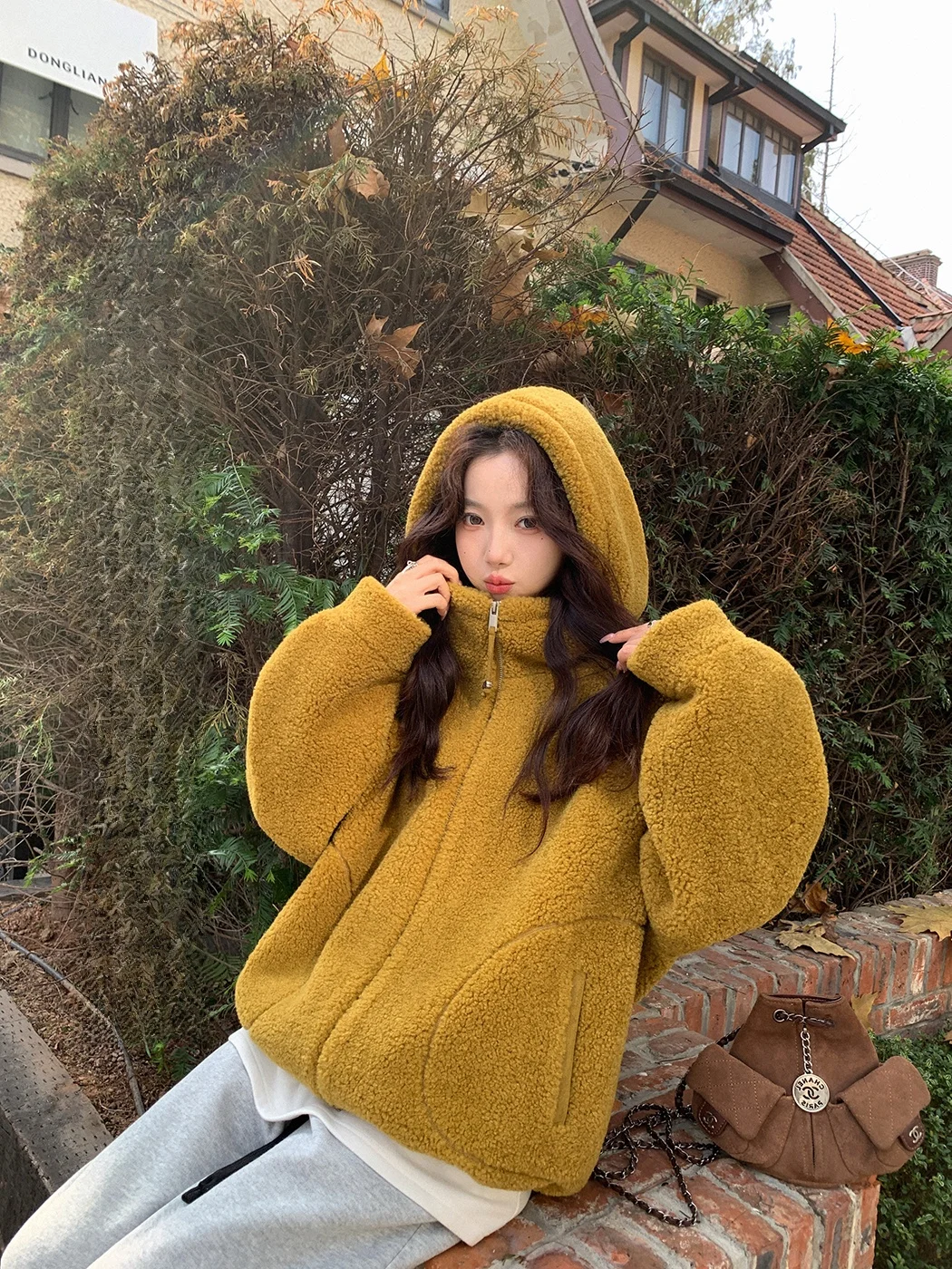 

Ibell Zhang Alpaca Particle Fce Thiened Cloud Sensation Soft Warm Eco-friendly Wool Stand Collar Hooded Coat for Young W...