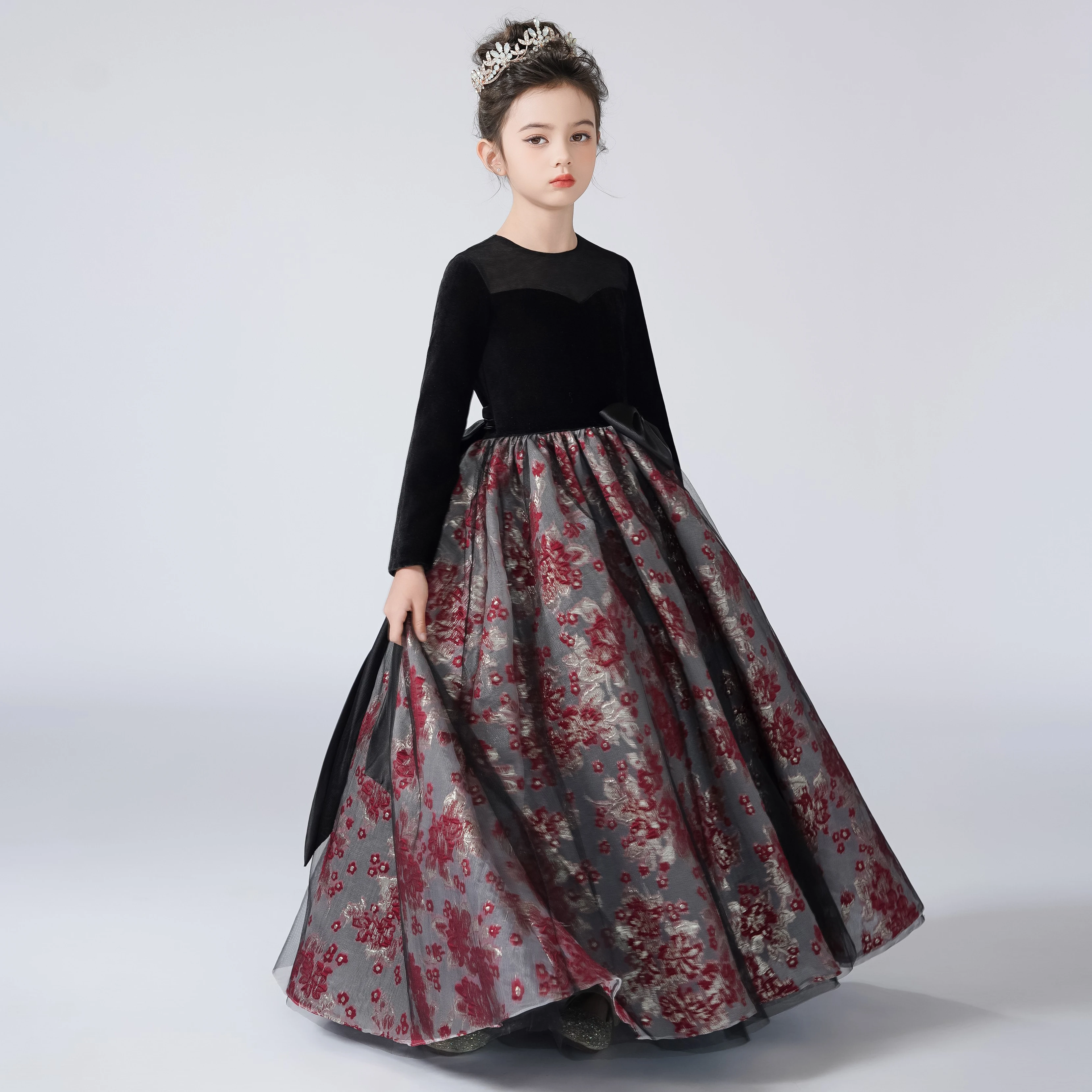 Dideyttawl Flower Girls Dress For Party Long Sleeves Formal Pageant Gown Vintage Velvet Long Sleeve O-Neck Junior Bridesmaid