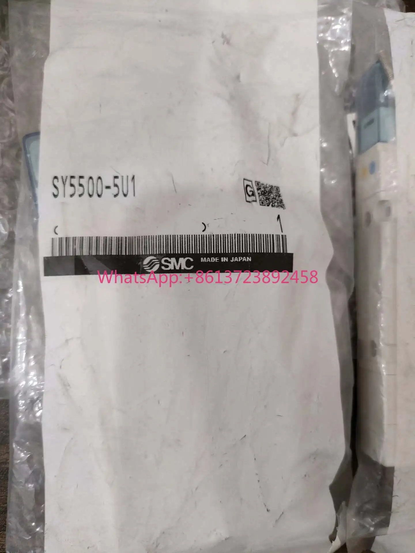 

SMC solenoid valve SY5500-5U1 brand new original genuine