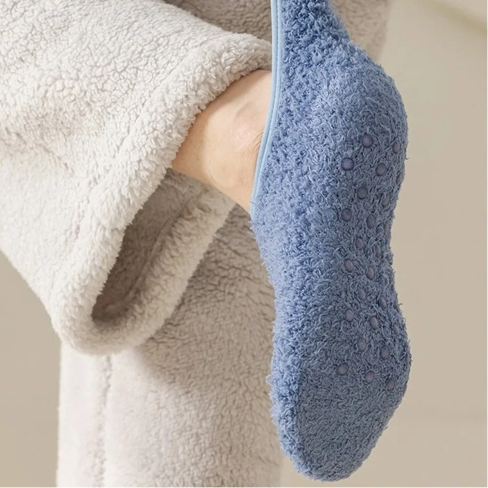 جوارب سميكة دافئة مقاومة للبرودة بلون سادة جوارب أرضية غير قابلة للانزلاق من الصوف المرجاني للشتاء #4