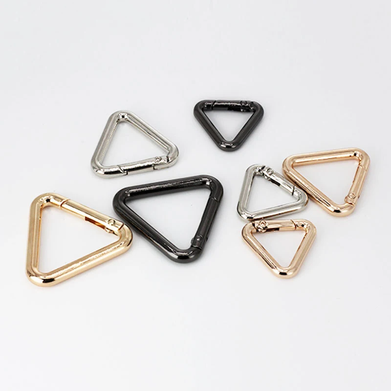 Metal Triangle Spring Ring para bolsa de couro Bolsa de cinto de bolsa Fivela Mosquetão Chave de conexão Cadeia de cachorro Snap Clasp Gancho de gatilho Aberto