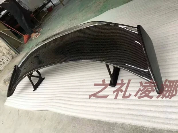 Suitable for Porsche Taycan modification, small surround, carbon fiber pressure tail wing, rear turbulence, large fixed wing, no