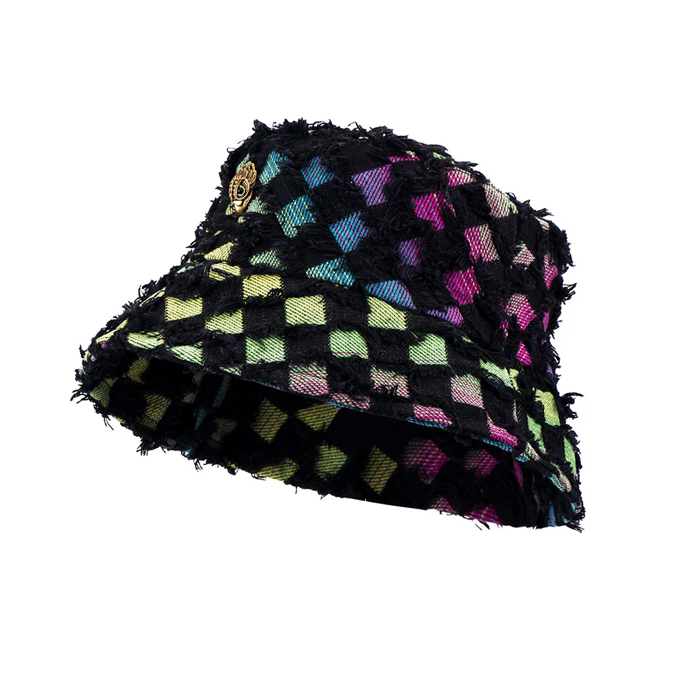 

Ladies Colorful Fashion Checkered Metal Eagle Head Decorated Fisherman Hat Camping Hat Beach Hat Patchwork Visor