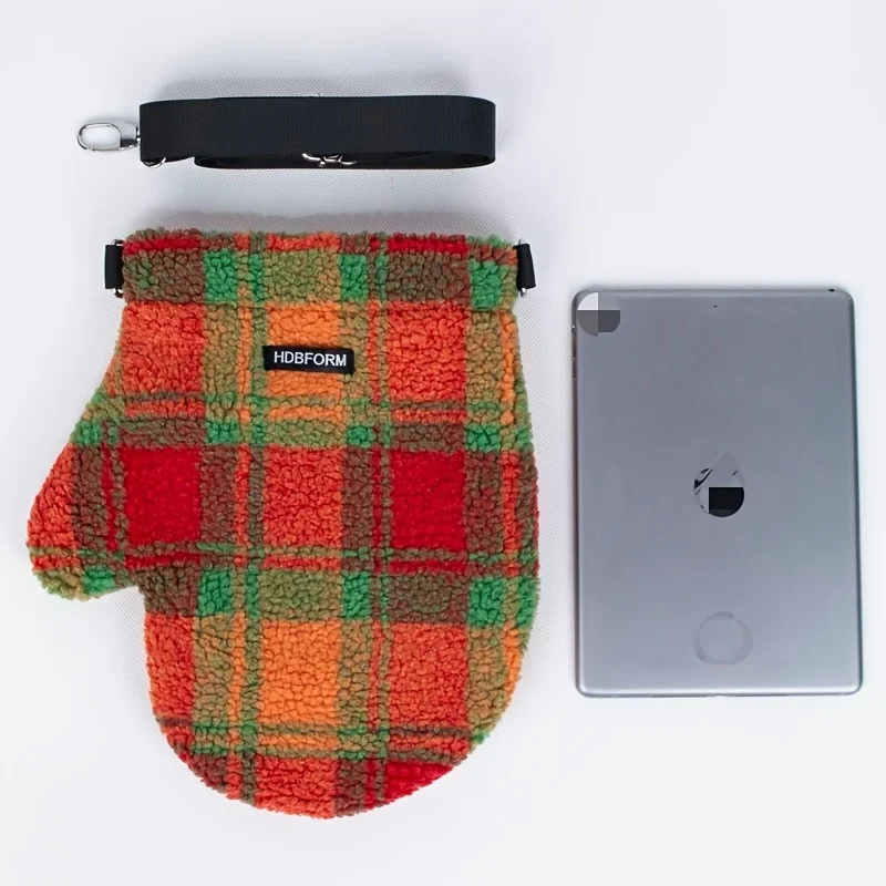 Retro Y2K-style glove-shaped shoulder bag, featuring a Y2K-inspired American Christmas red, orange, and green plaid color-block