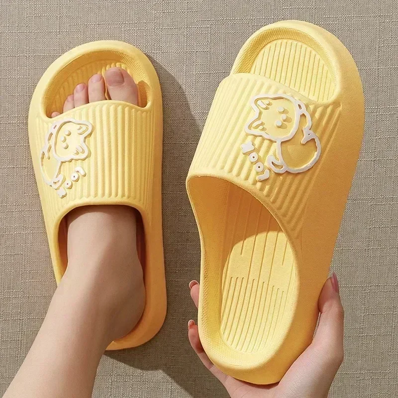 Chinelos macios para mulheres, chinelos de plataforma grossa, sandálias de praia, chinelos de Eva coreanos, casal casa Flip Flop, verão, 2022