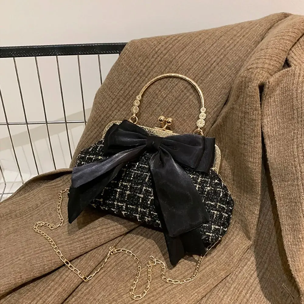 

Metal Top Handle French Bow Banquet Bag Large Capacity Shoulder Bag Evening Banquet Bag Crossbody Bag Wrist Bag