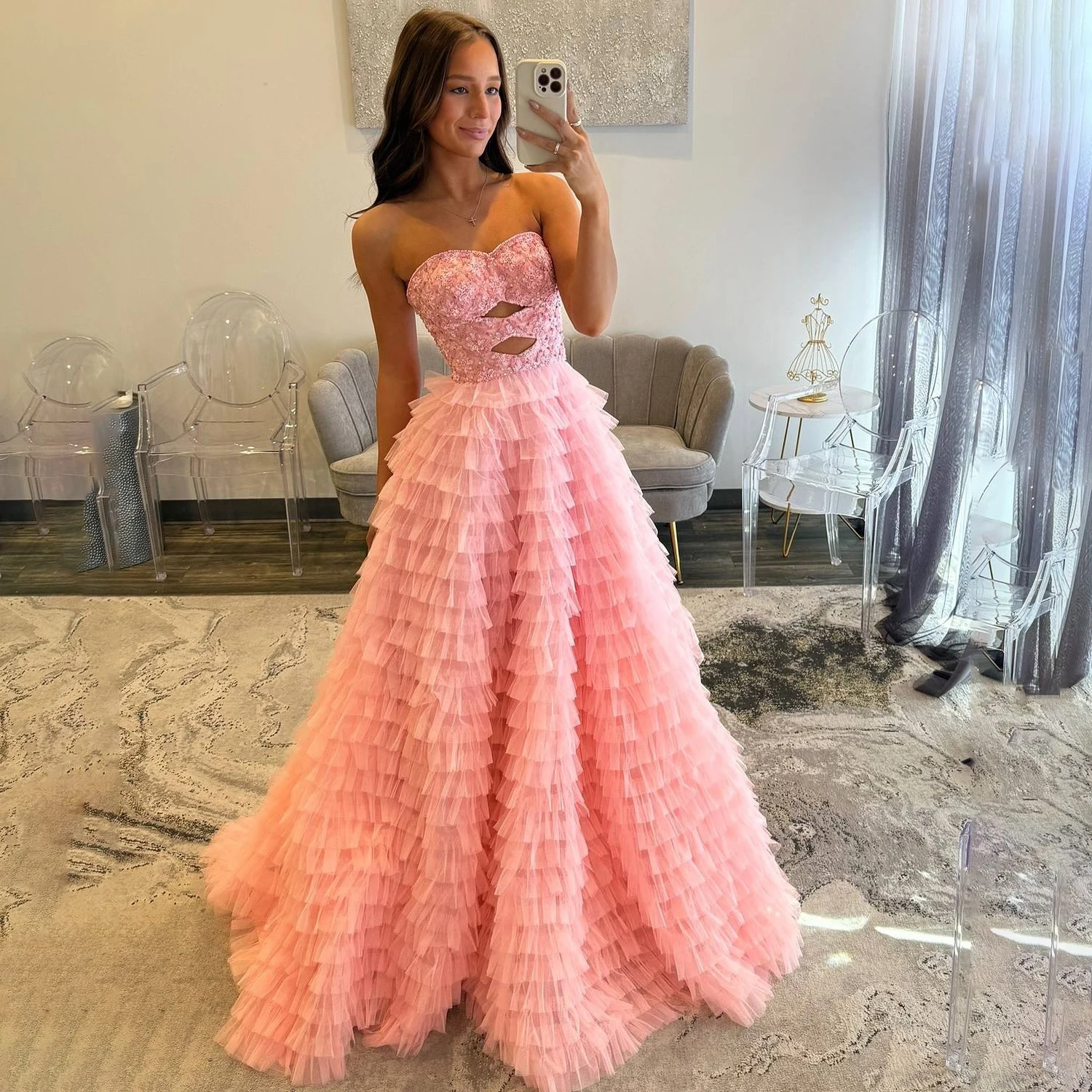 Gorgeous Blush Pink Prom Dress Sequins Sweetheart Keyhole Evening Dresses Tulle Tiered Skirt Dresses For Special Occasions