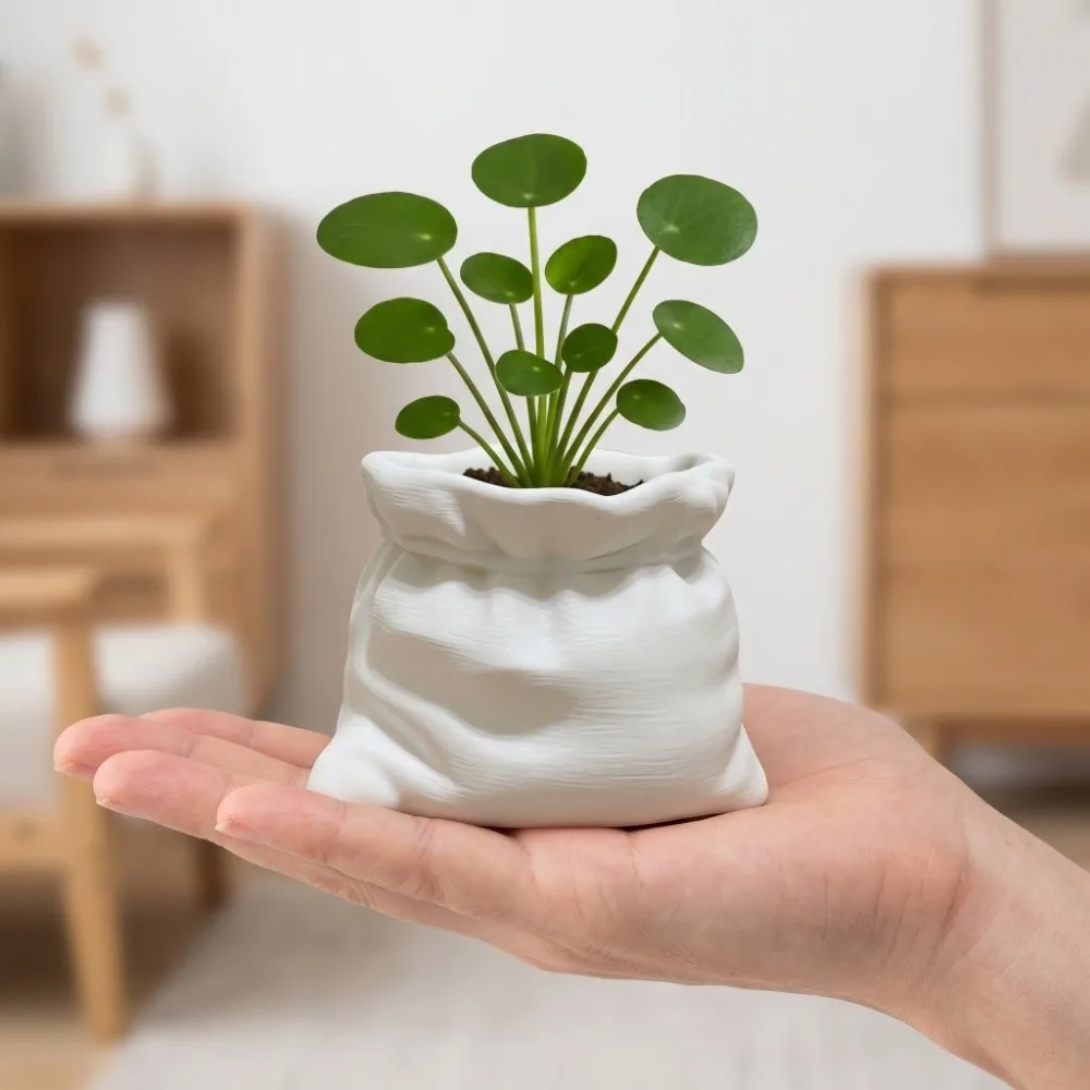 Modern Decorative 3D Printed Planter Vase Multifunctional Pouch Shape Flower Pot White Minimalist