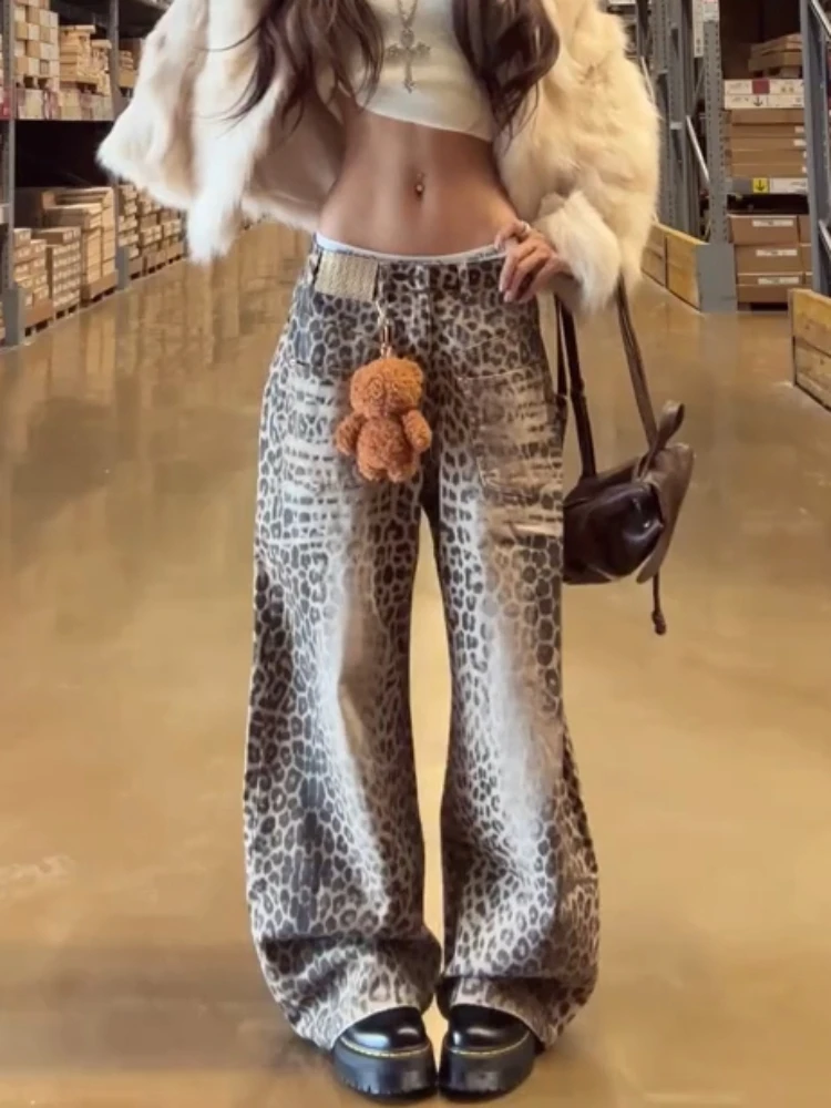 

plus Size American Retro Washed Leopard Print Wide Leg Jeans Women Sexy Design Embroidery Loose Fit Casual High Waist Denim