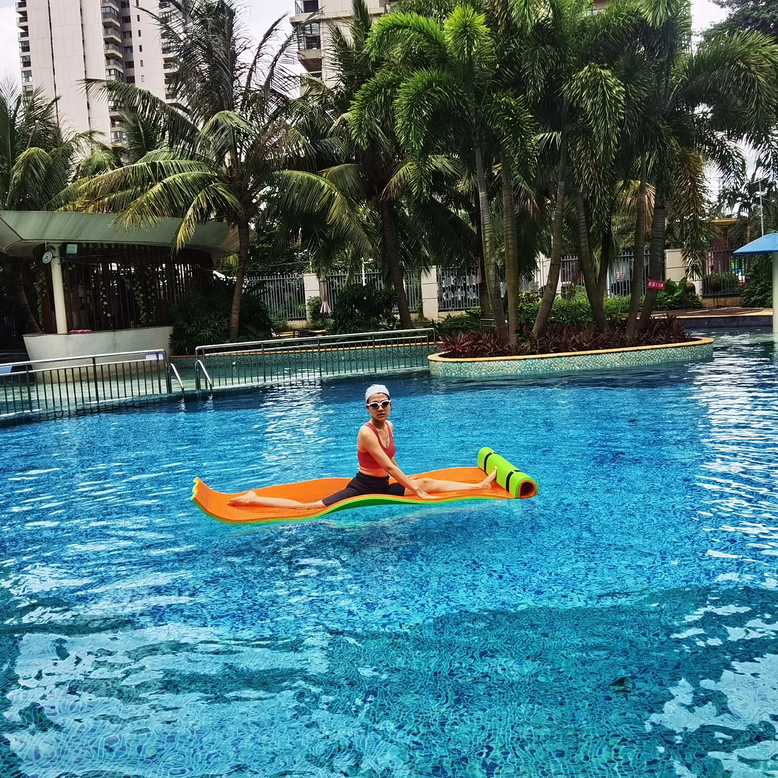 

Floating Mat for Swimming Pool and Pool Float Mat for Pool