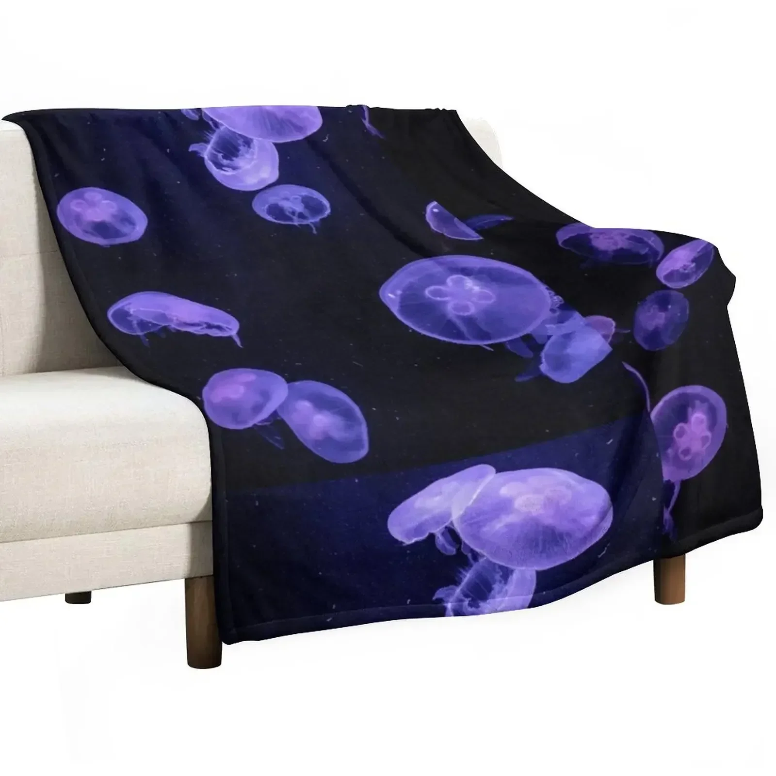 Jelly fish delight Throw Blanket Luxury Throw Heavy Blankets