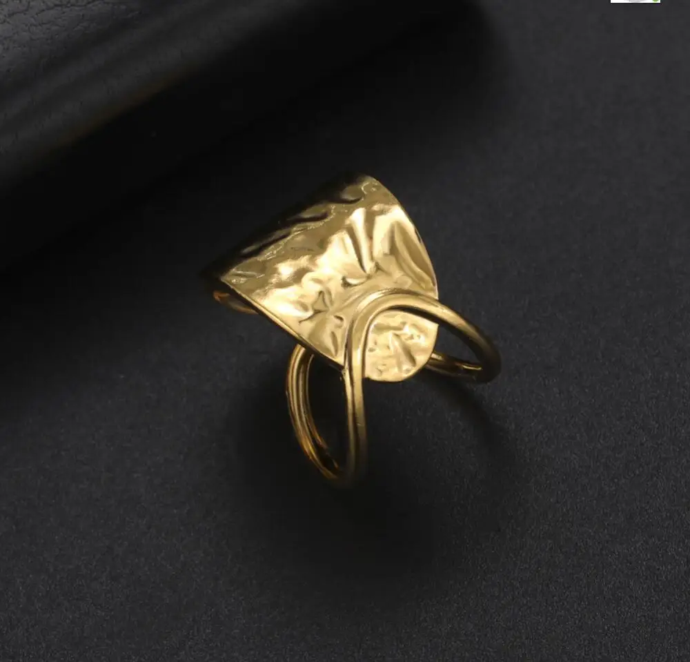 

1PC Stainless Steel Rings For Women Men Gold Color Engagement Wedding Party Ring Female Male Finger Jewelry Gift F1116