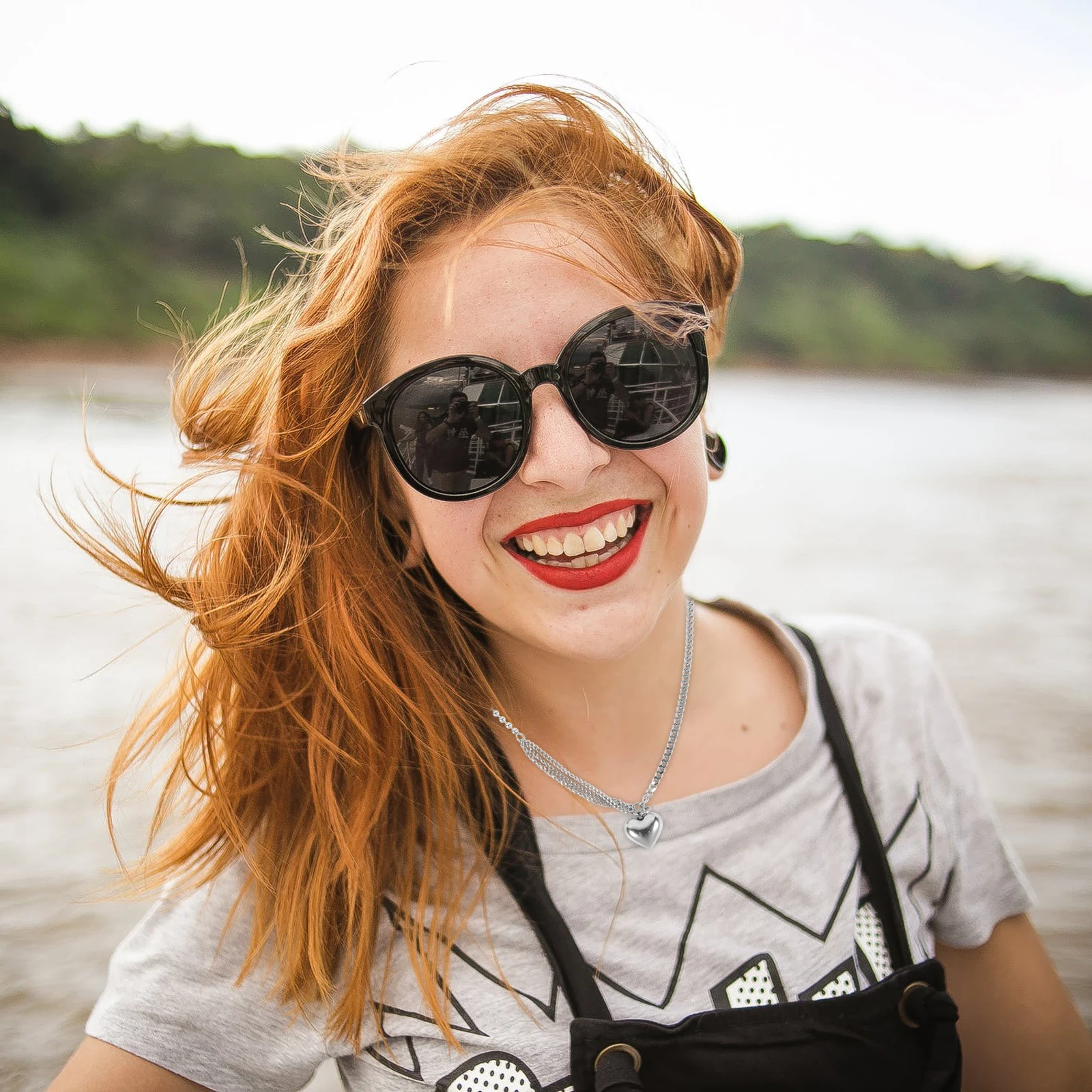 

1Pcs Creative Heart Necklace Stylish Simple Lady Accessory for Travel Graduation Couples Gift Neck Jewelry