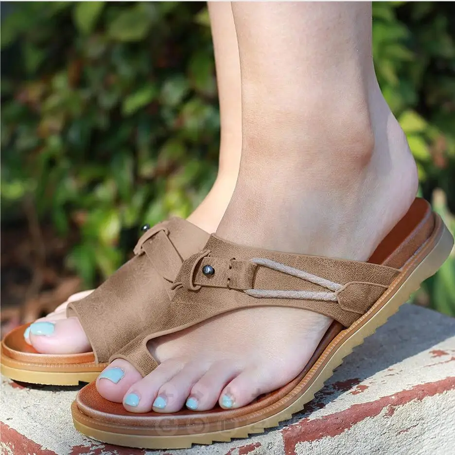 2024 Sandals for Women Orthopedic Bunion Corrector Slippers Leather Ring Toe Sandal Comfy Platform Flat Lady Shoes Plus Sizes 43