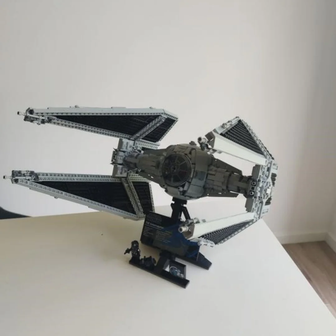 

1931PCS Technical Interceptors Spaceship 75382 Building Blocks Starfighter MOC Assemble Collectible Display Model Kits Gifts