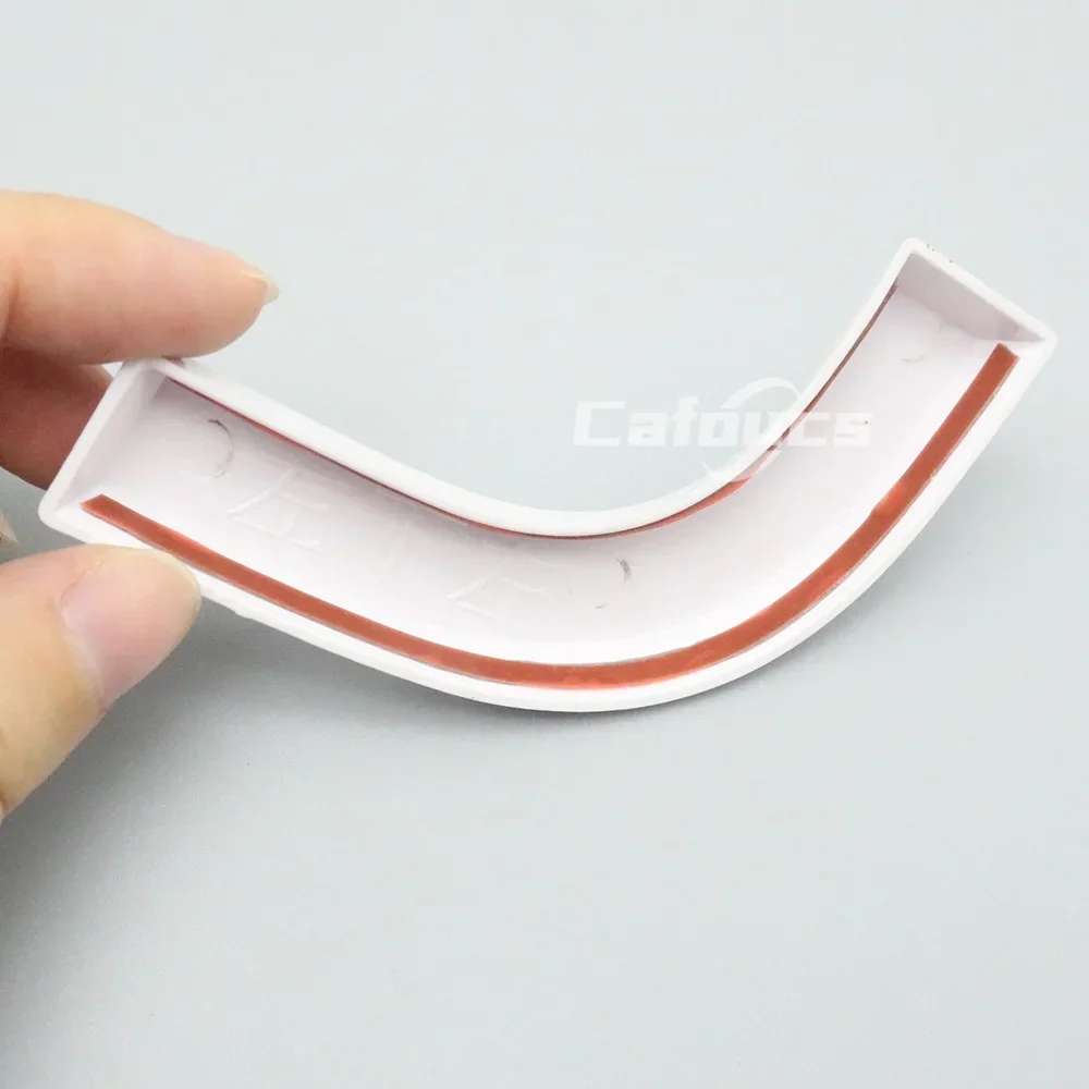 Picture 6: Front Fog Light Frame Trim Surround Bezel Decorative Styling Moulding Strip For Geely Geometry E 2022 2023 2024