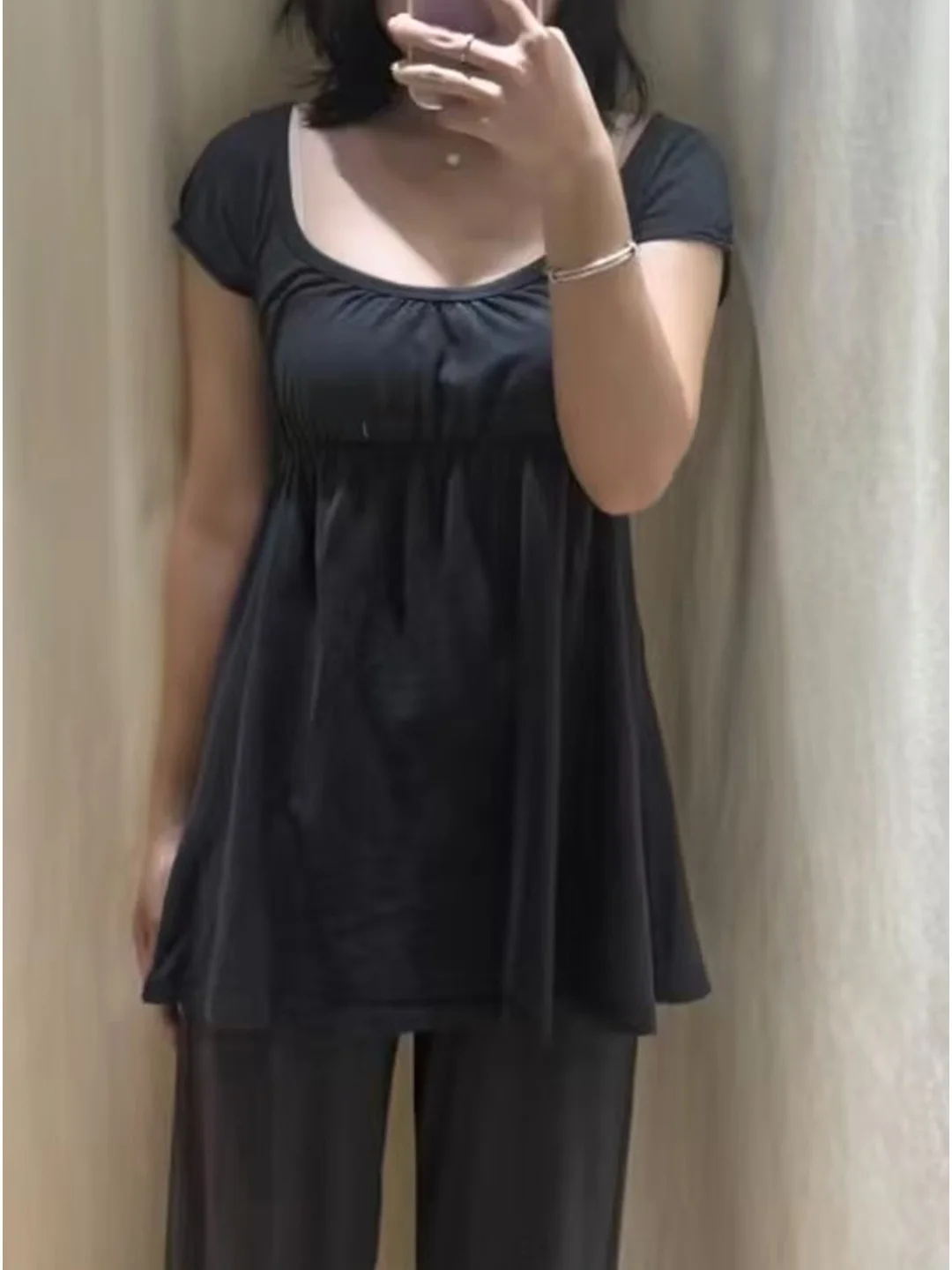BM Little Ostrich Casual Style Pleated round Neck Short Sleeve Women's Slim Fit T-Shirt Grey Black White Versatile Top