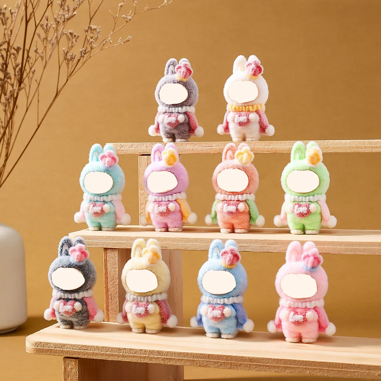 

10PCSCreative trendy figurines, handcrafted car-mounted tabletop ornaments, tabletop ornaments