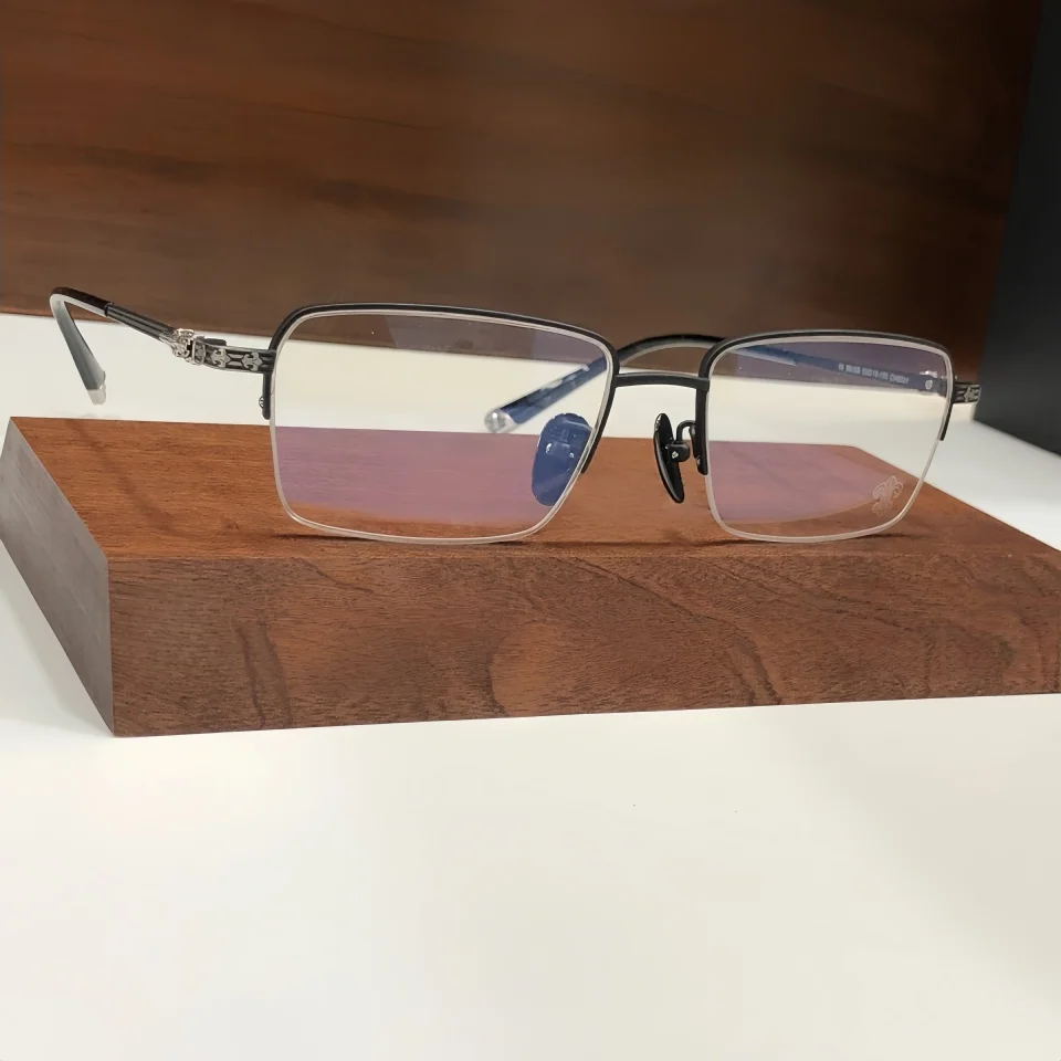 

Ultra Light Pure Titanium Fashion Luxury Women Square Business Glasses High Quality Men Optical Prescription Eyeglasses Frame