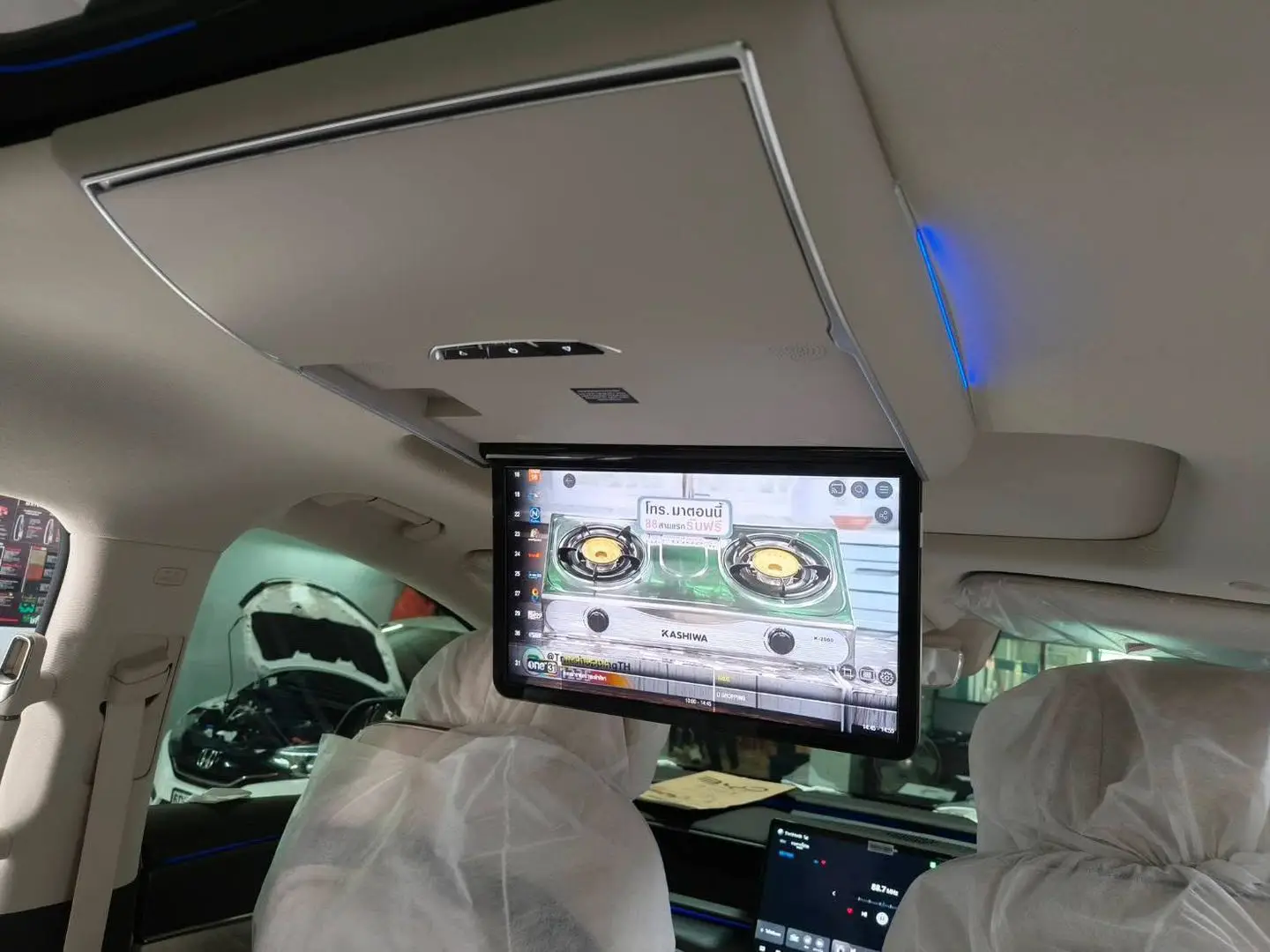 Denza-D 9 أندرويد سقف 1080P 15.6 ''IPS LCD شاشة تعمل باللمس سقف السيارة الذكية جبل التلفزيون USB واي فاي بطاقة SIM التحكم الكهربائي