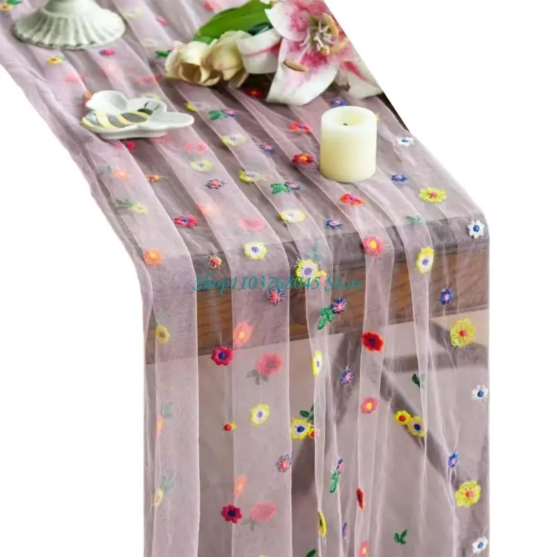 R53F bestickte Tischabdeckung Waschbarer Polyester für Festivalversammlungen – Detail 4