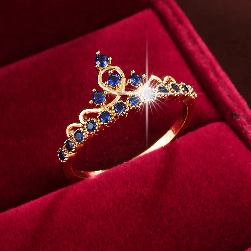 Elegant Female Stylish Crown Design Ring Trendy Synthetic Zirconia Women's Ring view 3