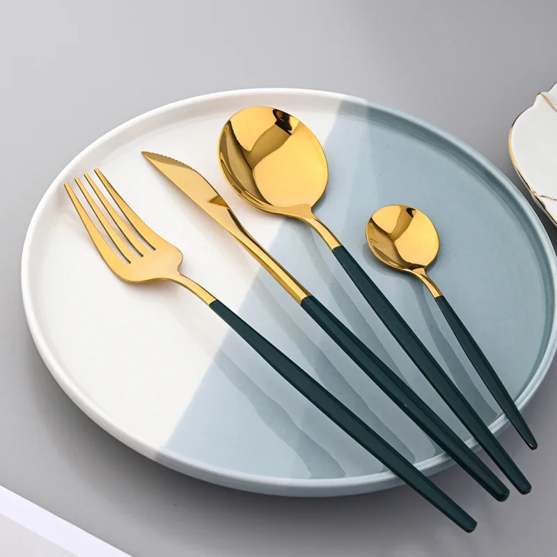 24Pcs Stainless Steel Cutlery Set Mirror Dinnerware Black Gold Tableware Dinner Spoon Fork Knife Western Silverware Flatware Set