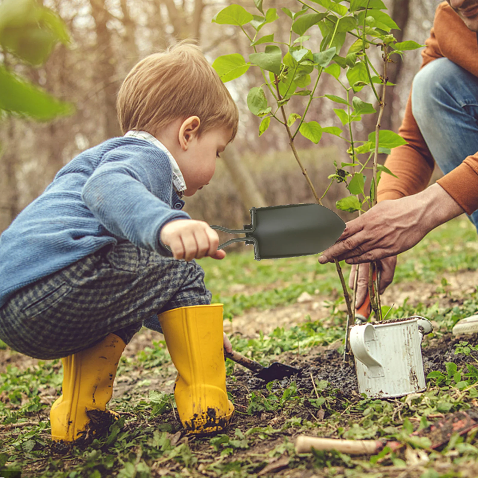 

Foldable Stainless Steel Gardening Shovel Outdoor Portable Camping Shovel with Storage Bag Compact Lightweight Garden Tool