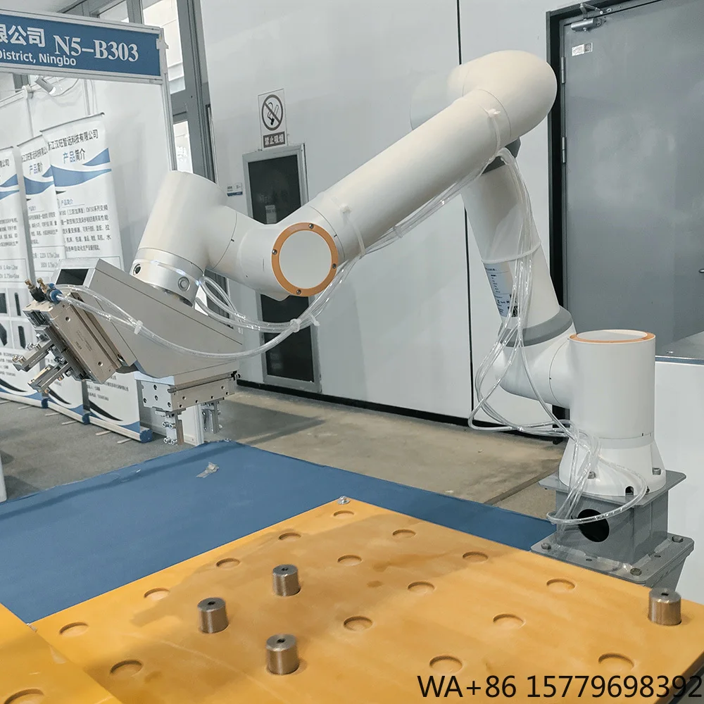 HWINT Top Quality Stable Operation 6 Axis Collaborative Robotic Arm for Smart Factory Projects and Robot Cells