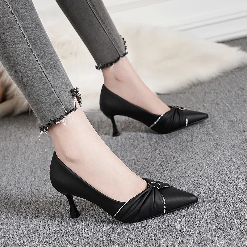 Spring and Autumn Casual Fashion Pointed Toe Elegant Sexy Comfortable Rhinestone Banquet Wedding Stiletto Heel