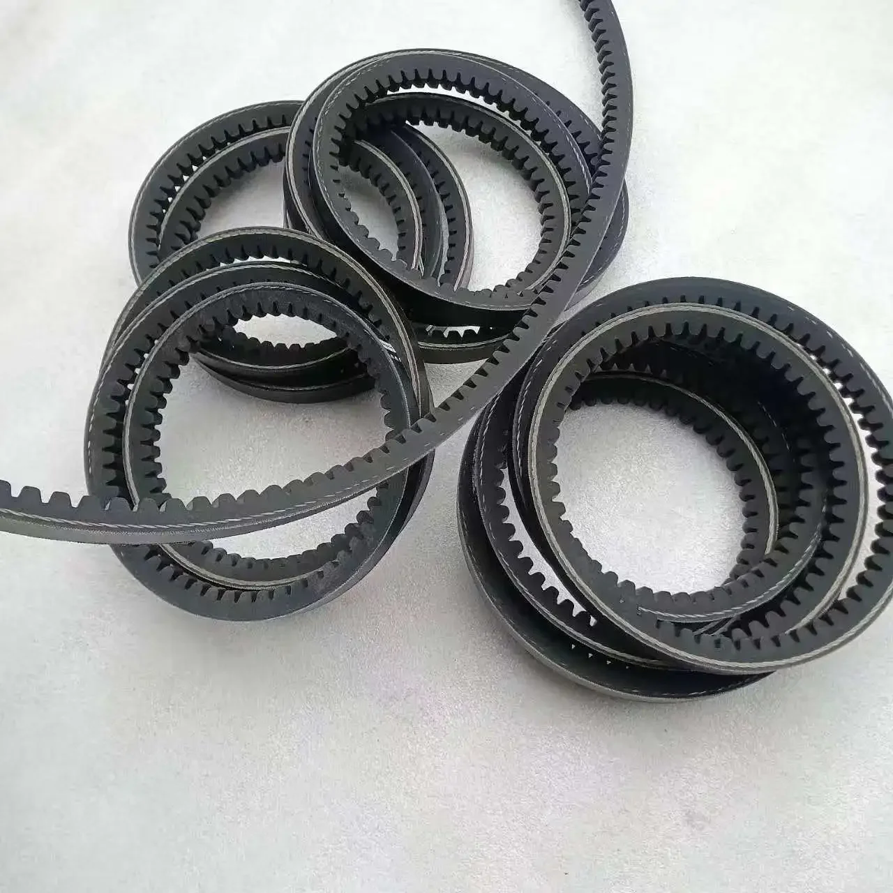 

QX113011 QX113008 QX103239 QX103245 QX103243 QX114152 Belt Industrial Air Compressor Parts