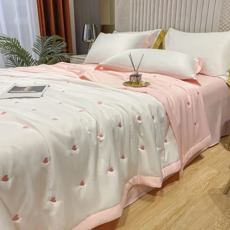 Summer Cool Single Double Skin-friendly Thin Blankets Comforter for Beds Adults Kids Home Air Condition Comforter Queen Quilt