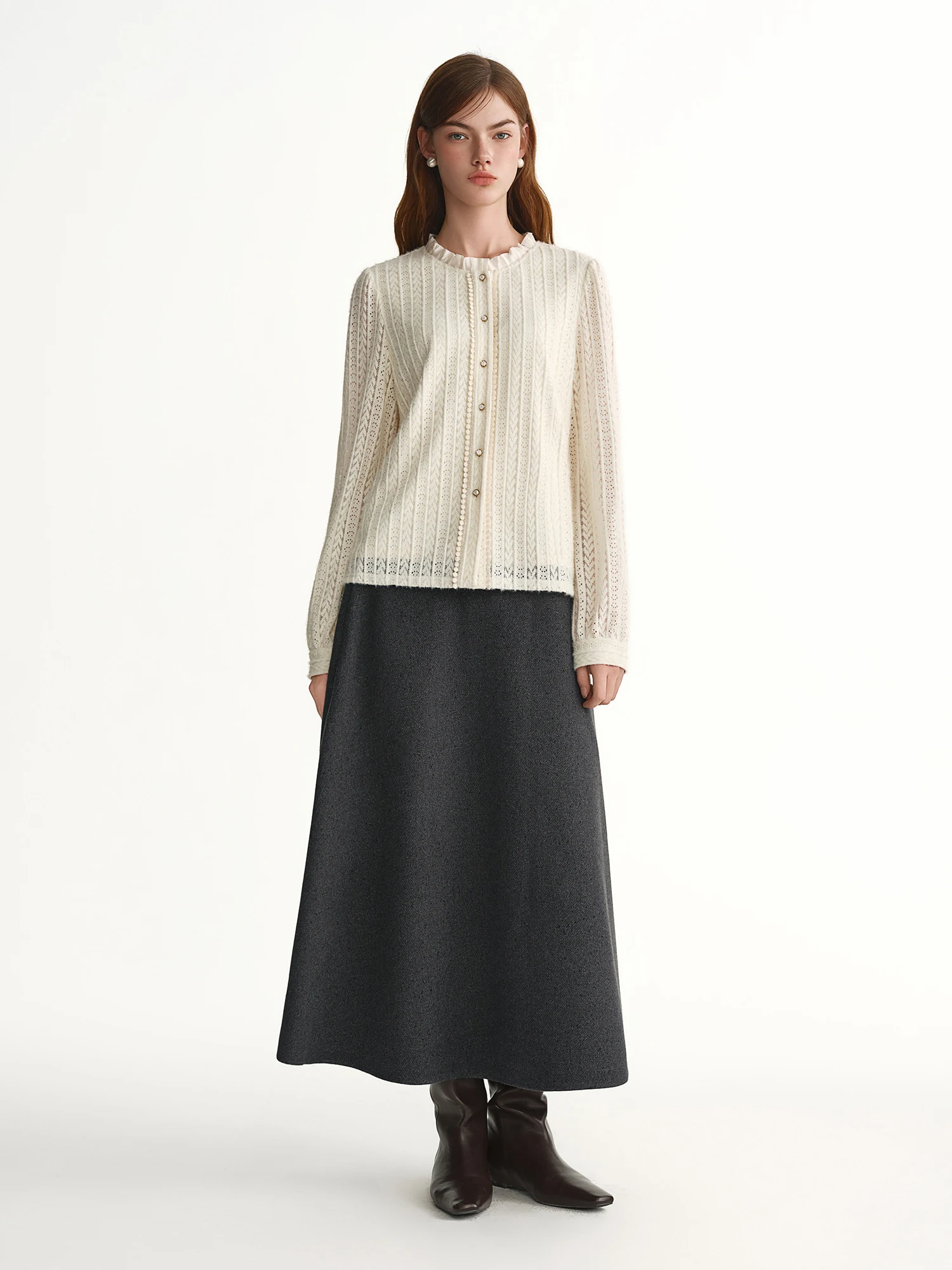 DUSHU 2025 Winter Women's Elegant Lace Blouse with Intricate Cut-out Design - Soft Romantic Style for Daily and Evening Wear