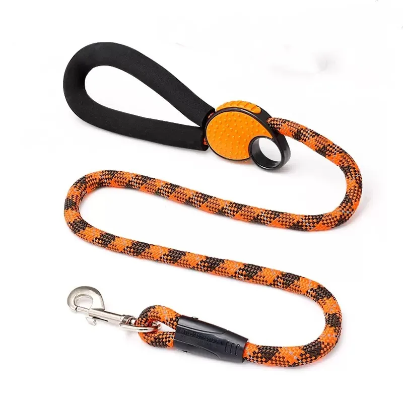 Short Section Pet Dog Chain With Handle, Rxplosion Proof, Anti Bite Pet Supplies, Outdoor, Large Dog, Walking, Pet Supplies