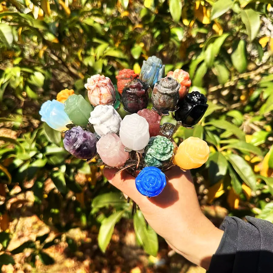 

1pc Elegant Crystal Roses Carved - Exquisite Quartz Crystal Flower Ornaments for Jewelry Making Gift Decoration for Wife