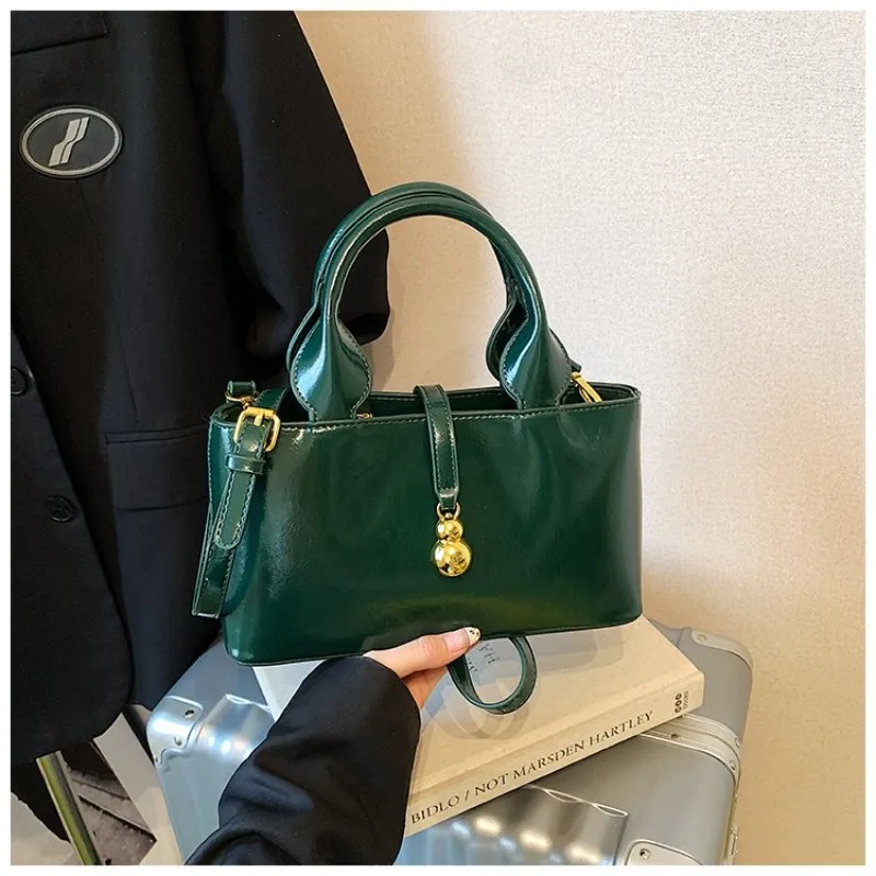 

Elegant Leather Classic Designer Paris Fashion Large Capacity Diaper Bag For Women Best Superstar Show Messenger