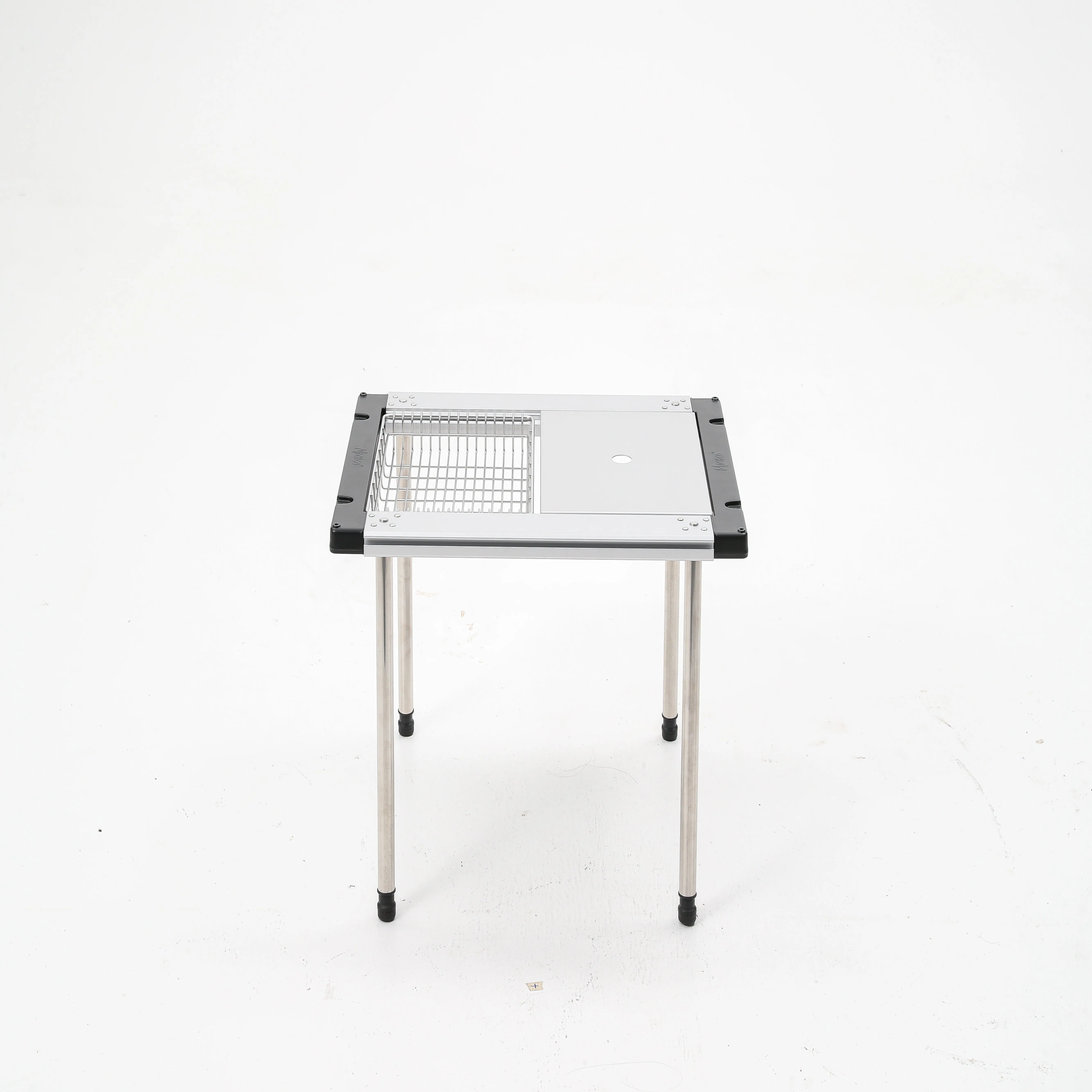 

Aluminum Camping Table IGT Foldable Bamboo BBQ Outdoor Table with 2 Unit Frame