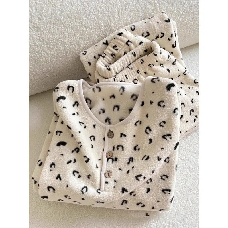 

coral fleece pajamas Women's winter thicken keep warm suit flannel leopard print homewear premium feel Wearable as outerwear