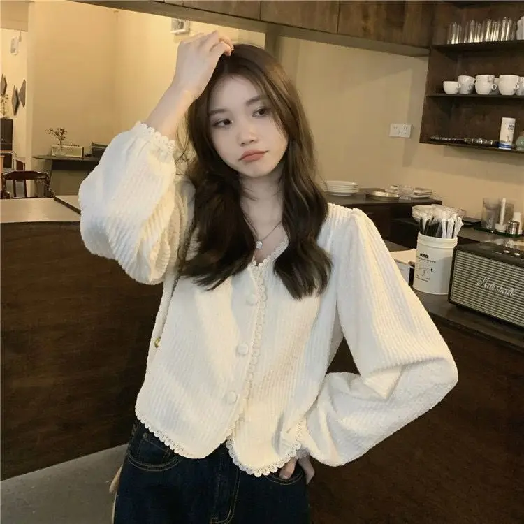 Bubble Sleeve Knitted Sweater for Women with a Niche Design New Sweet and Unique Style Small Fragrance Short Top