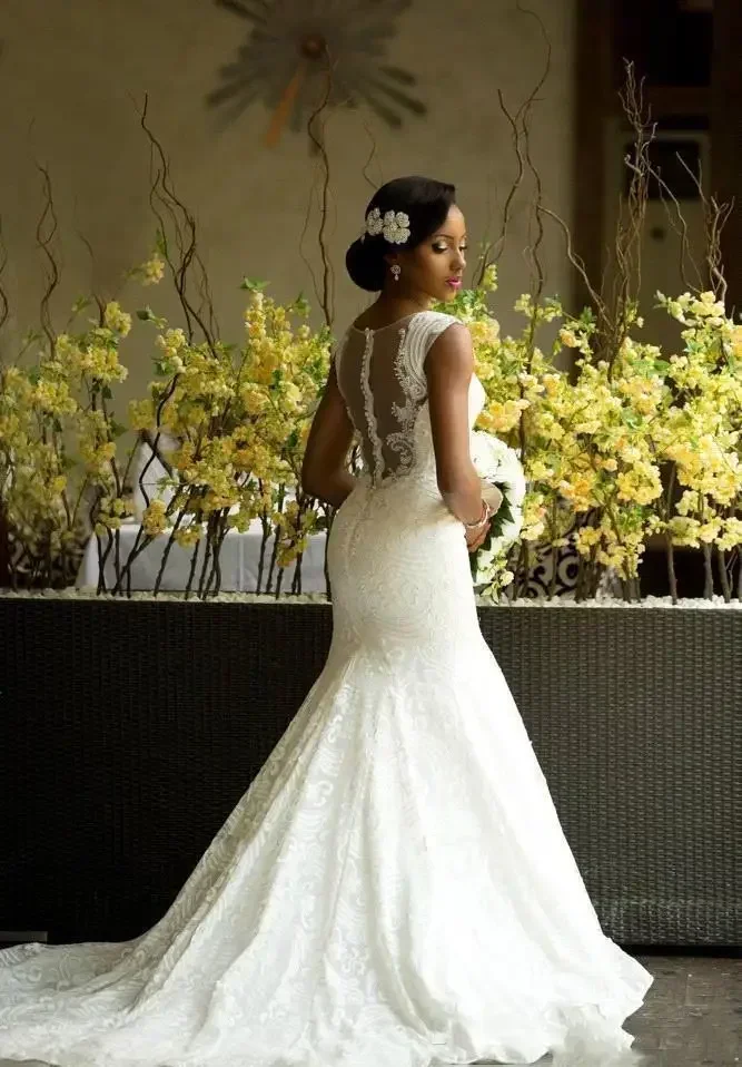 Robe De mariée sirène africaine en dentelle, personnalisée, boutons recouverts au dos, longue robe De mariée, grande taille, sur mesure