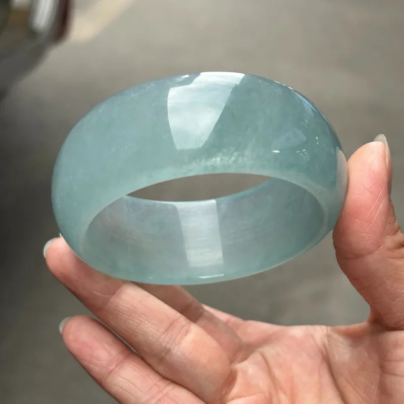 

Stylish and Elegant Clear Water Blue Wide Version Jade Bracelet, Suitable for Daily Wear and Wearing Bracelet