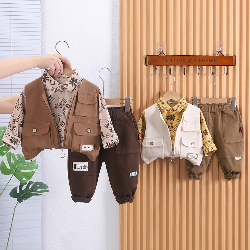 Spring Autumn Korean Baby Boy Clothes 9 To 12 Months Solid Color Patch Pocket Vest + Shirts + Casual Pants for Boys Outfit Set