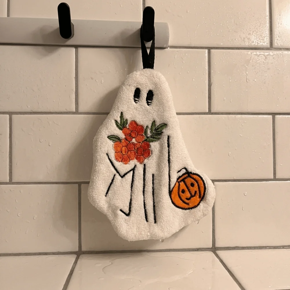 Creative Ultra Absorbent Halloween Hand Towels Coral Fleece Soft Pumpkin Towel Hanging Cartoon Kitchen Towels Restaurant