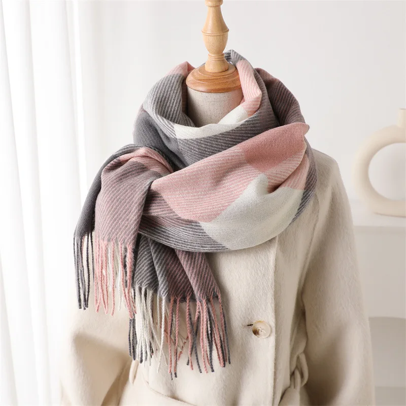 Winter Warme Pashmina Luxus Marke Plaid Kaschmir Schal Frauen Echarpe Schalldämpfer Gitter Quaste Schals Dame Schals und Wraps