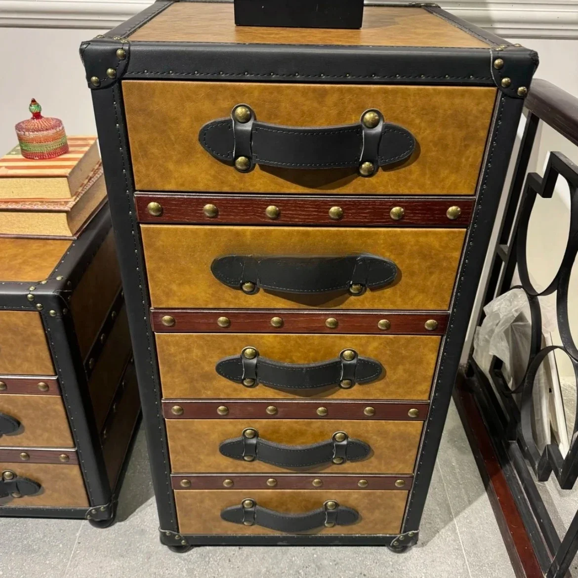American medieval retro classic chest cabinet locker bedroom drawer vertical high cabinet