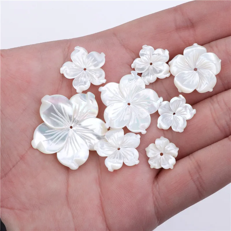 Natural Pearl Shell Flower Carved High Quality Mother oF Pearl Shell Flower Charms for DIY Jewelry Making Accessories Decor.