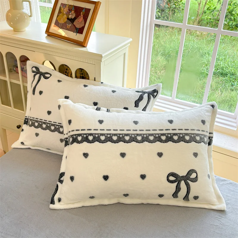 2Pcs New Autumn Winter Warm Milk Flannel Pillowcases, Korean Pastoral Floral Printed Pillow Protectors for Bedding