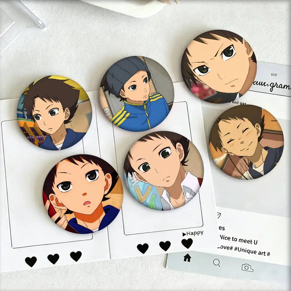 Anime My Little Monster Sasahara Sohei Round Badge Lapel Pin Backpack Clothing Jewelry Accessories Gift Brooch
