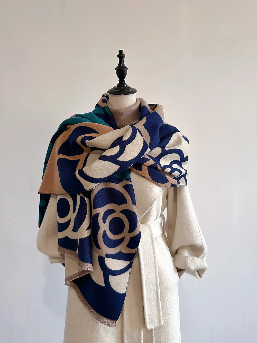 Kaschmir-Schal für Frauen, dick, warm, Winterdecke, Marke, weiblich, Luxus-Qualität, Schal, Wickeltuch, Bufanda 2024, Poncho Echarpe Pashmina – Detail 18