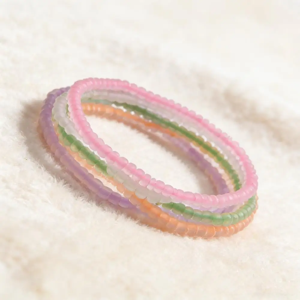 Stylish 5pcs Luminous Rainbow Acrylic Anklet Sets For Women Rice Beads Chain Ankle Bracelet Elastic Rope Beach Foot Accessories